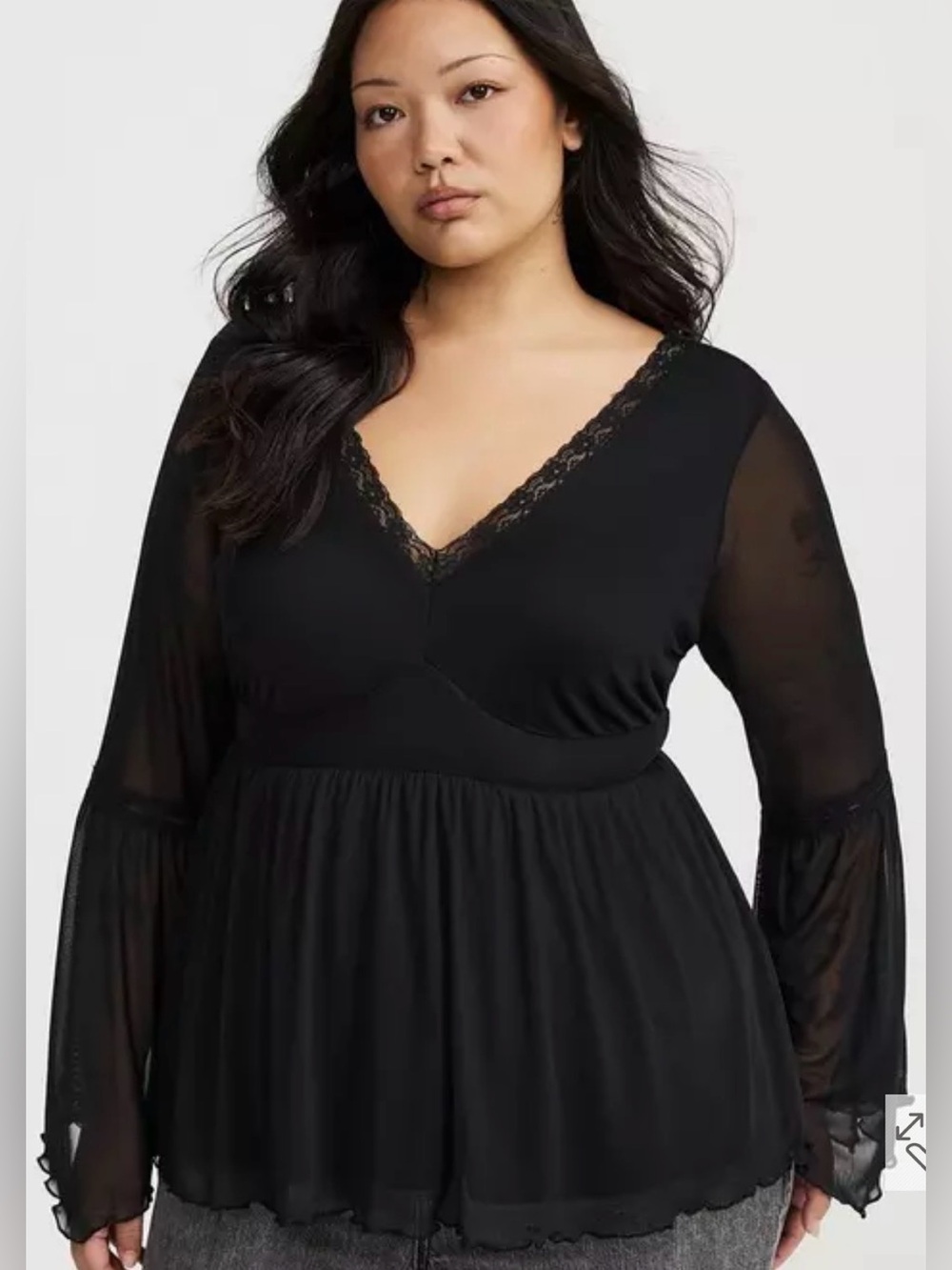 NWT Torrid stretch mesh v-neck long sleeve boho blouse size 3X
